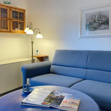 Gaestehaus Lindemann 1, Knudtsenweg Tatil Evi Wyk auf Föhr