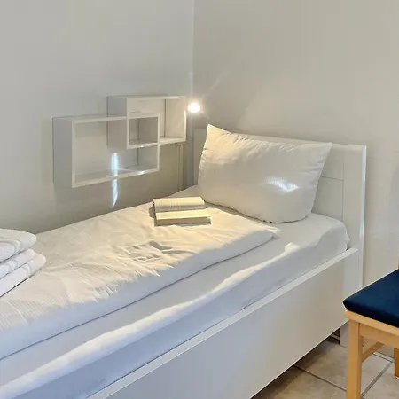 Gaestehaus Lindemann 1, Knudtsenweg Σπίτι διακοπών Wyk auf Föhr